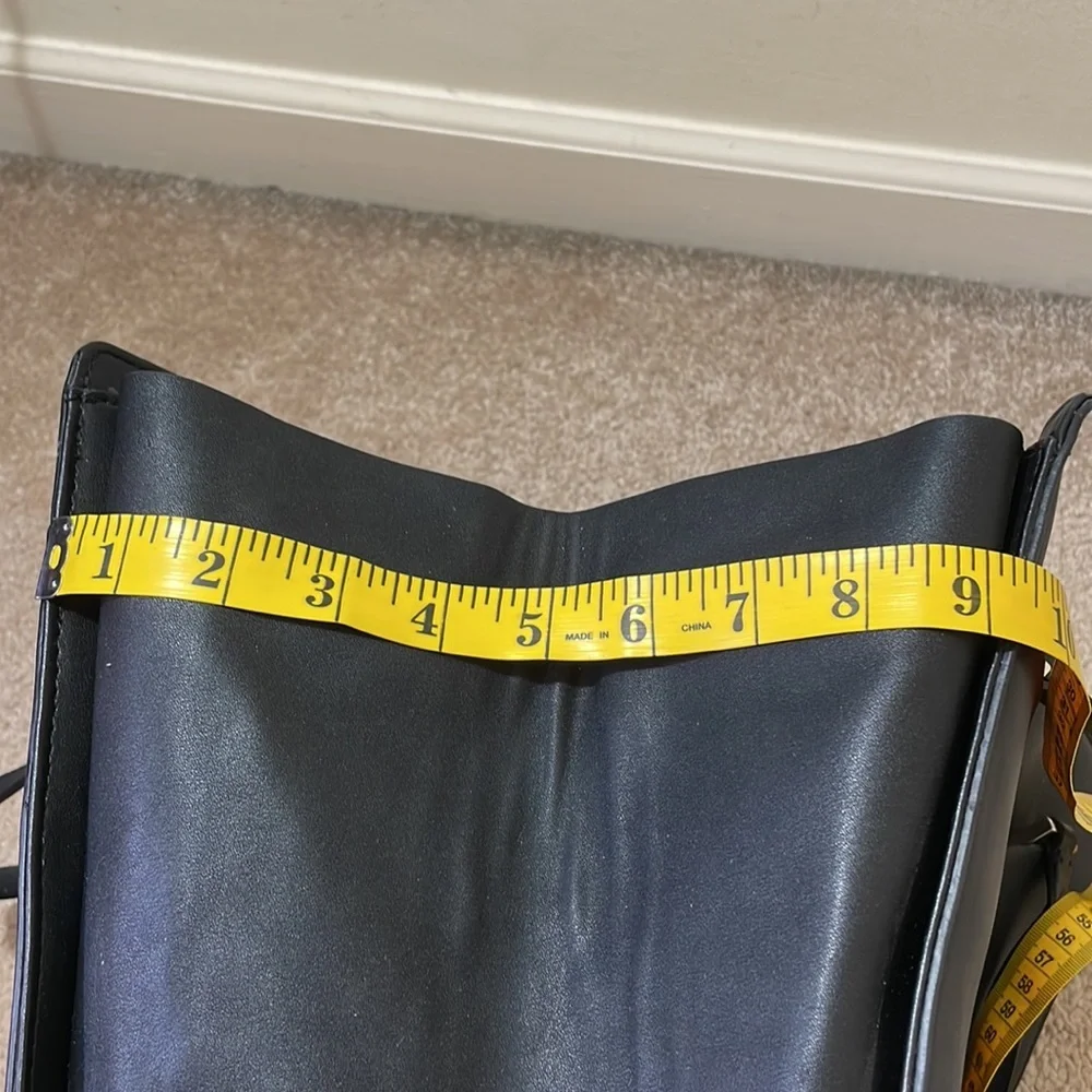 Guess Women’s Black Shoulder Bag Double Strap Medium Size